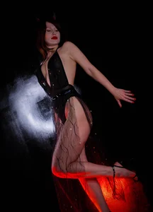 DaisyEmber😈 Bild 5