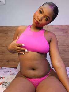 NAOMIWATTS_ Sexy Ebony Poză