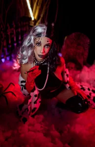 AdelinaVans happy hallowen 🥵🦇🎃 Hình 2