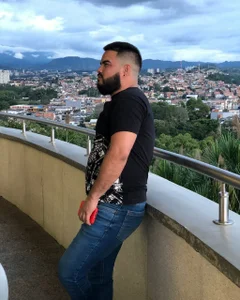 MichaelBear_: HELLO! NICE TO MEET YOU, MASTER 👋🏽🖤 ( 5 фото)