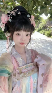 xiaohuli1001 Public 사진 2