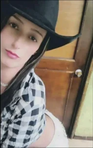 Public od Karolyn_rousse  2 snímek