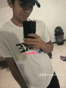 Camacaro1Public图片 3