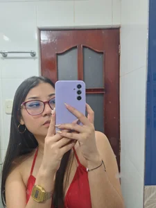 Me 💭 de rouse__red  4 Imagens