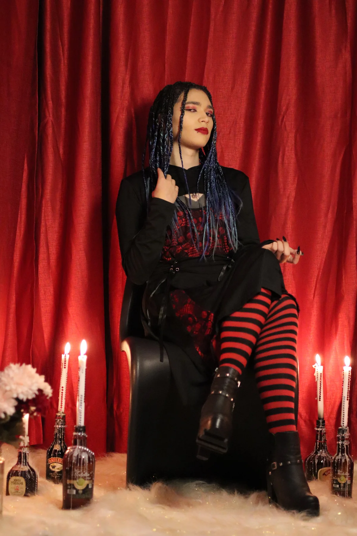 MaeveKuro Набираща популярност снимка 8258