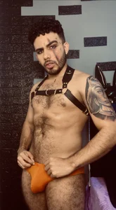 adamhairy: halloween makeup ( 6 фото)