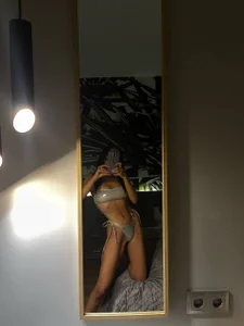 CardiSweetBaby Public Foto 4