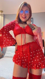 Victoria_Fallon Public Kuva