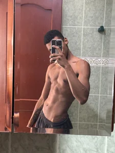 JulienSaint Selfie! Pic