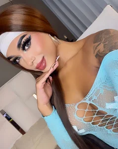 tinaqueen_noa: I love when the atmosphere gets tense and looks say more than words 😈 ( фото)