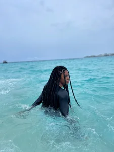 Lucas_eevans The sea heals everything. Hình