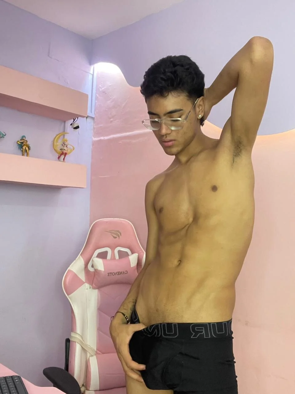DannTaylor Gambar Trending 5230