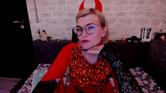 sabrinamacmarren Halloween Pic 2