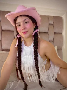 martina_rivera_ Cowgirl sexy 🤎🐴 Pic