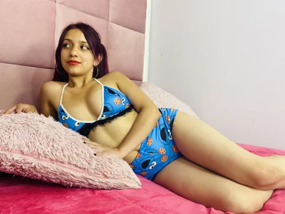 ChloeRosey 🥵🤤 Pic 2