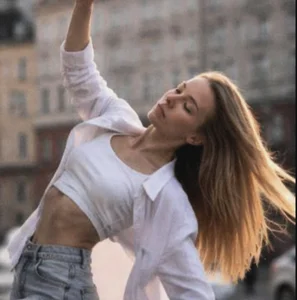 KatyaCherry life slika 2