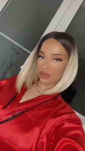 KatherineSwan Blondie? 🤔 Pic 4