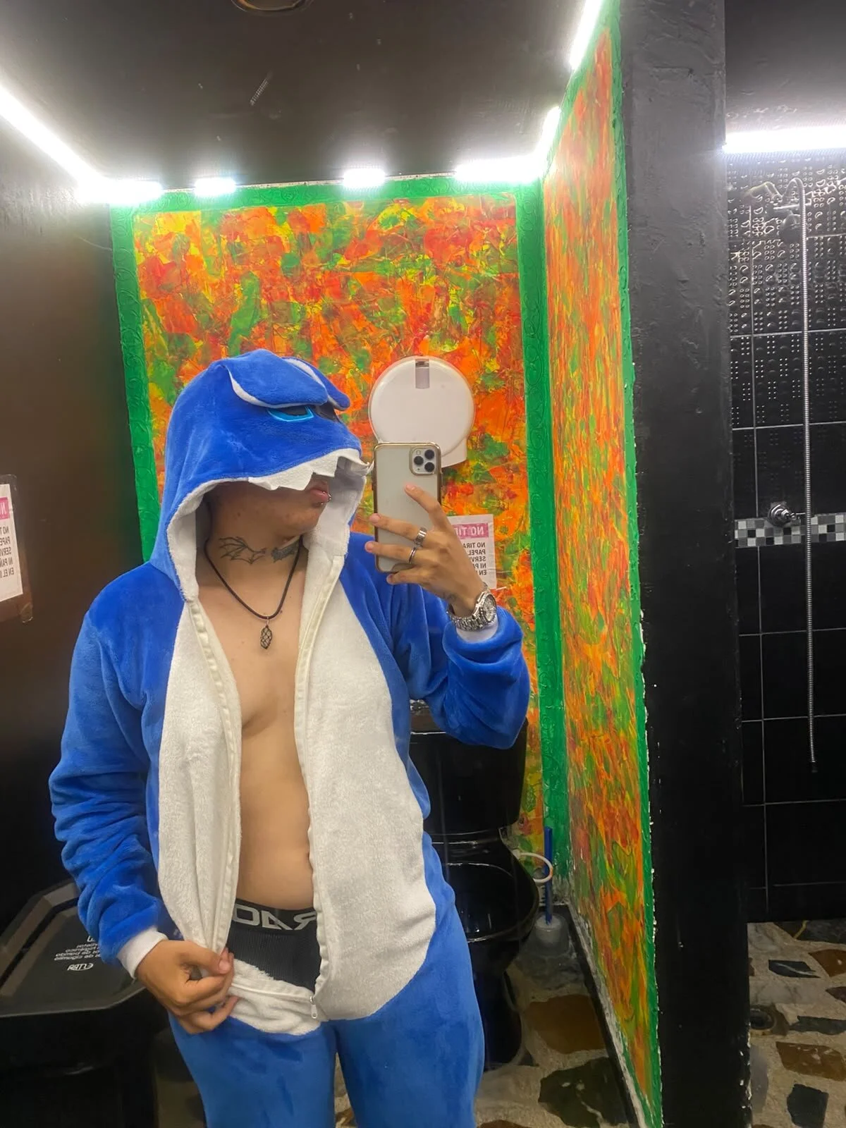 Ảnh Thịnh Hành của SamBlaze_ 3410