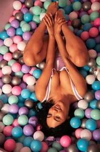 Arhii_khay: Lovely Ari ( 3 фото)