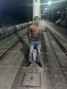 Real Me od CorvisXnc0012  8 snímek