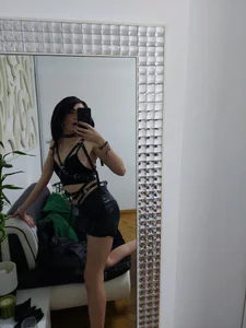 Vanessa4Dom The New Me – All Yours Εικόνα 7