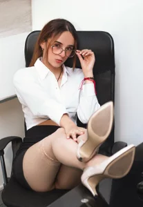 angelikarose1 Secretary show! зображення 8
