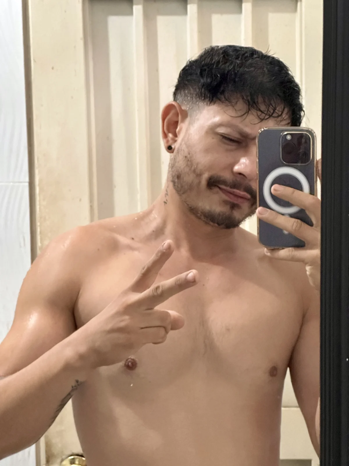 andrewlopezz Právě oblíbené foto 9084