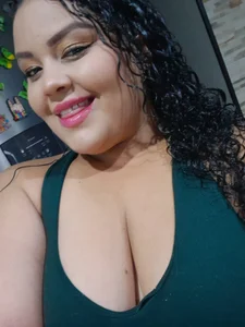 pretty de MelannieSimons  Imagens