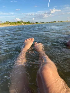 Catalehia_Milk sexy feet Pic 3