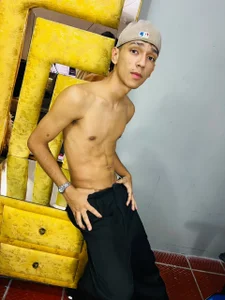 EstebanValdezs boy new✨👻 Immagine  2