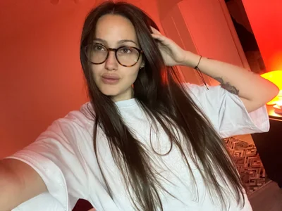 Me in home de YettaMead  Imagens