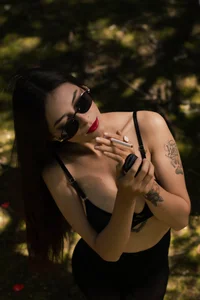 Aleska_Miami Sexuality is about being yourself Hình