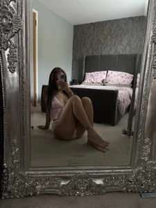 tannedtart333's XXX Nude Photo 4