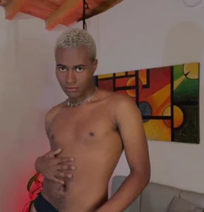 Aland_Criss Criss hot Foto 5