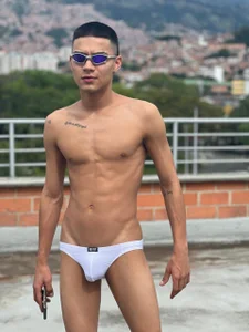 kael_veylor01 A Sunny Day with Me 🥵🌄 Hình
