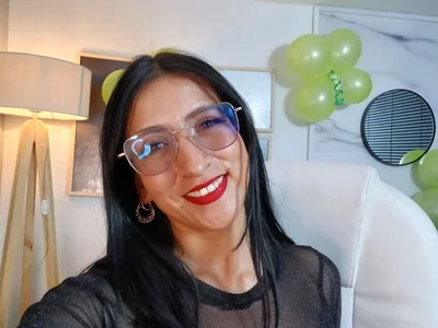 Zdjęcia kira_moon__ let's live my balloon show together 🍀🎈:  2