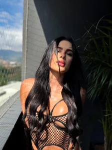 Carol_Alen_Of feeling so sexy Pic 4