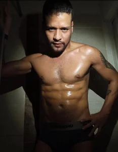 Public de LucasGaeel  5 Imagens