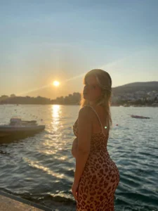 LinhStow Public Pic 4