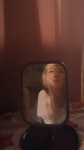Blonde_Barbie kullanıcısının Public albümü -  3 fotoğraf