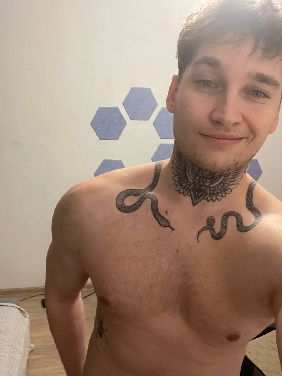 Chris_Tyson Poză populară 4140