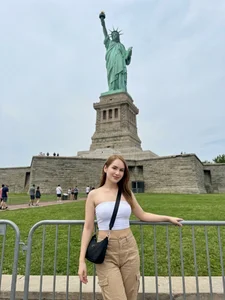 PUBLIC! od AlodiaOfCums  2 snímek