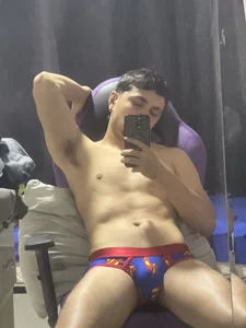 Sebas_Blessed Me Foto 3