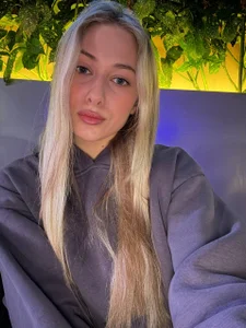 ChristyMarshall For U 💋 Pic 5