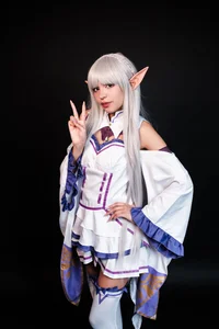 NamiKimura Cosplay the Emilia🫧 Billede