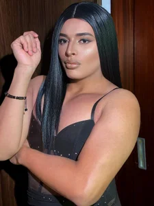 sweet_Elizabeth More of me, I'm your Sweet Elizabeth Pic 5