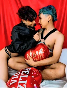 spicy_adonhis 😍💖 This Valentine's Day, I just want to get lost in your gaze. 💖😍 รูป  4