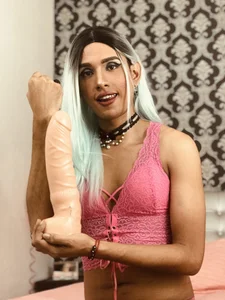 Public de Charlotte_Bradshaw Foto 3