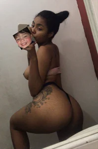 💦🔥me de Itanny Foto 4