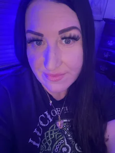 MuertaLita00bbg Snapshots 💜💜😈😈 slika